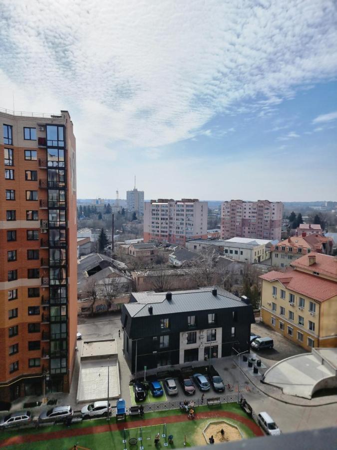 Яровиця Люкс Lutsʼk Extérieur photo
